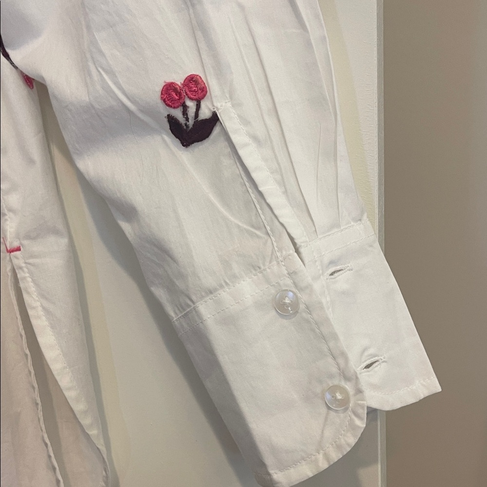 NWT Anthropologie White Button-Up Shirt with Pink & Black Floral Embroidery - Picture 7 of 8